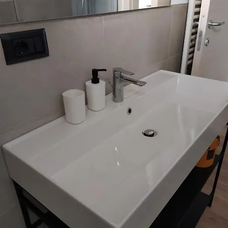 Casa Mantel Panoramic View In Langhe Novello