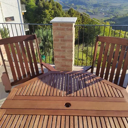 Casa Mantel Panoramic View In Langhe Vakantiehuis