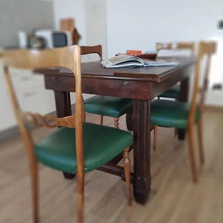 Casa Mantel Panoramic View In Langhe Vakantiehuis Novello