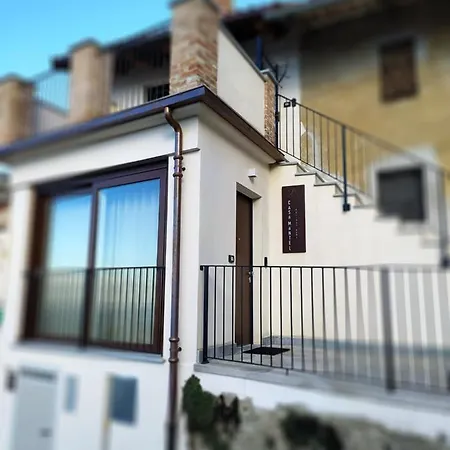 Casa Mantel Panoramic View In Langhe Vakantiehuis *