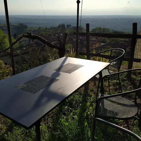Casa Mantel Panoramic View In Langhe Vakantiehuis Novello