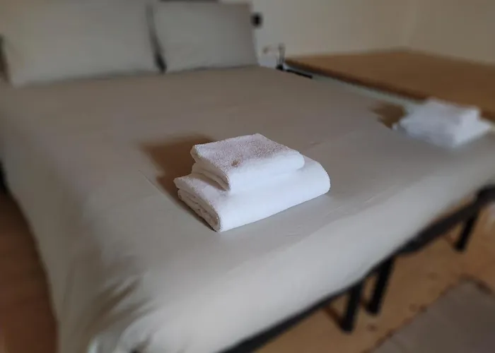 Casa Mantel Panoramic View In Langhe Hébergement de vacances *